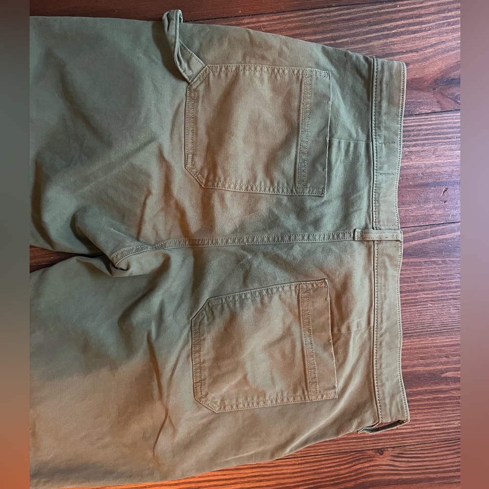 GAP Khaki Relaxed Fit Pants